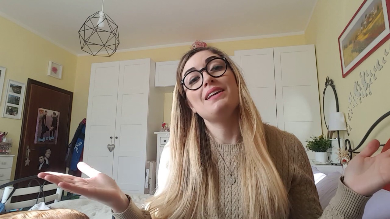 Avon ...il mio materiale da lavoro come presentatrice