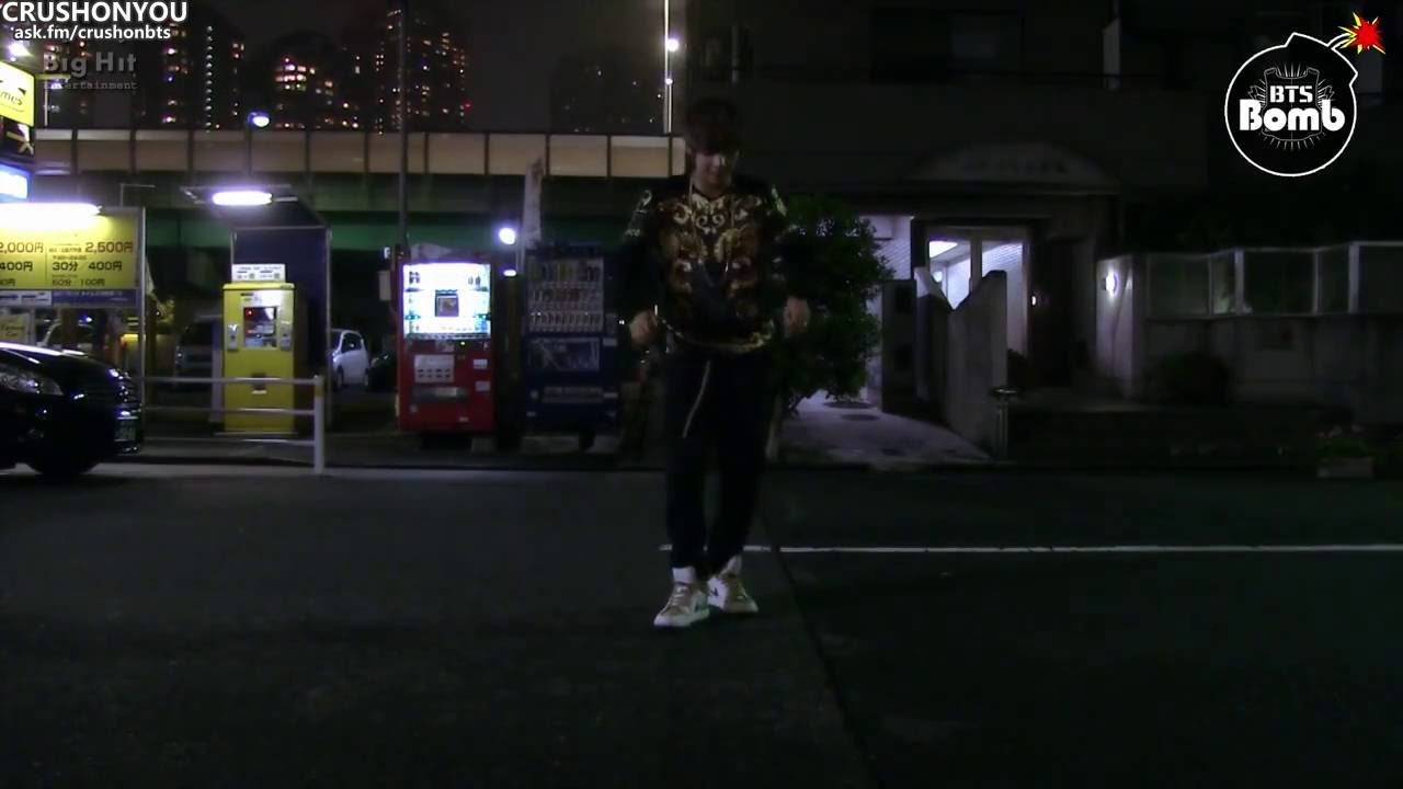 [POLSKIE NAPISY] 131129 V's solo dance in the night (Bangtan Bomb)
