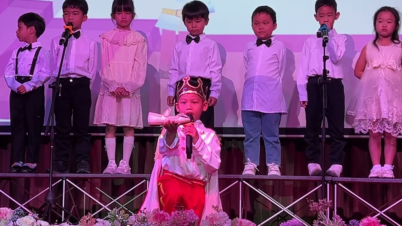 ซิลเดอเรลล่า การแสดง อ.3  ของพี่เฌออันน์