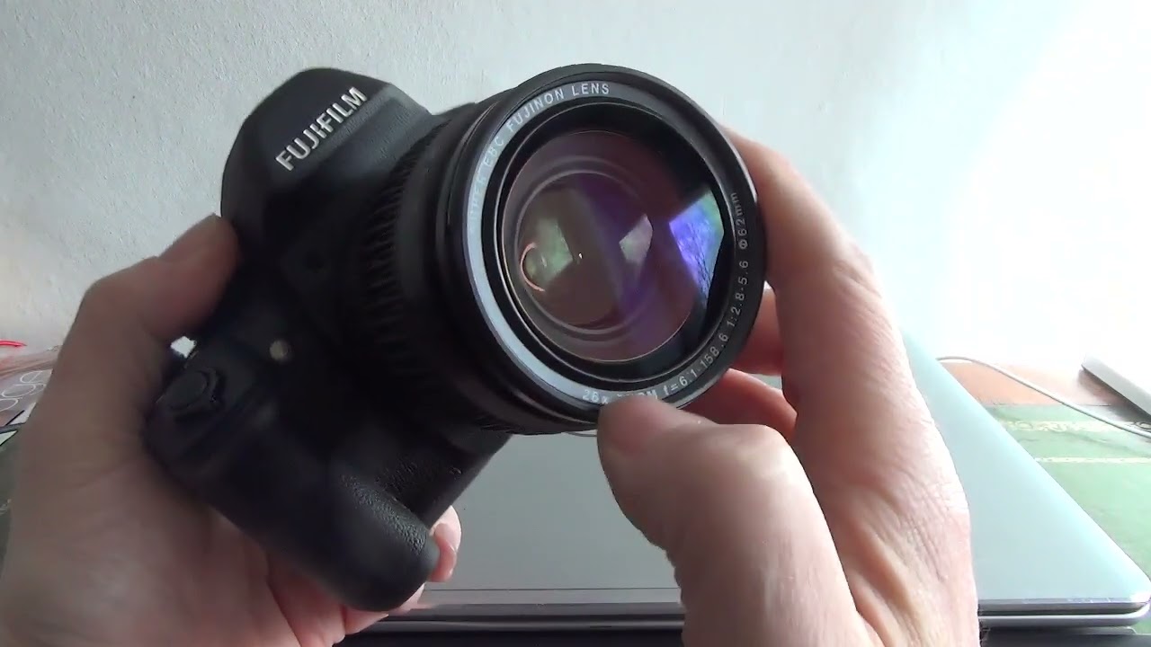 For sale : Fuji FujiFilm FinePix X-S1 26x Zoom Digital Bridge Camera , £800 new Japan made.
