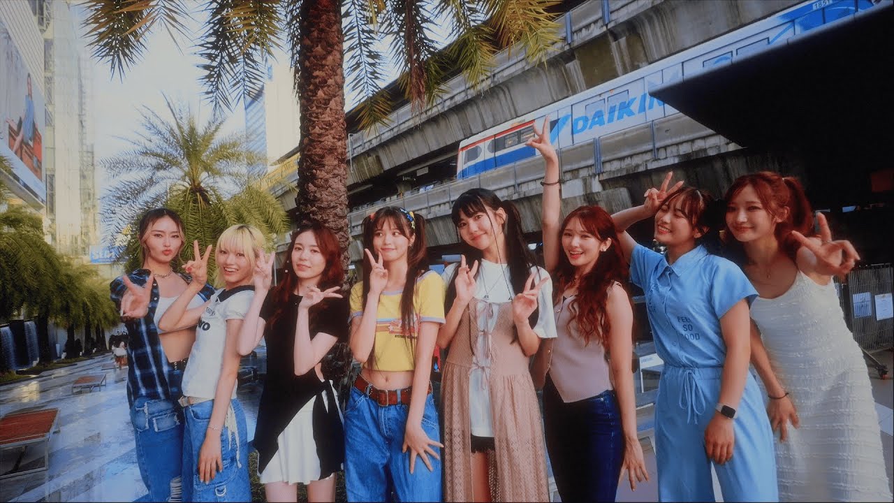 Girls² - 寄り道 -Take it easy baby- in Thailand Concept Video