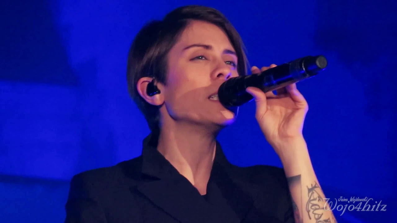 5/22 Tegan & Sara - Are You Ten Years Ago @ Rockefeller Memorial Chapel, Chicago, IL 11/04/17
