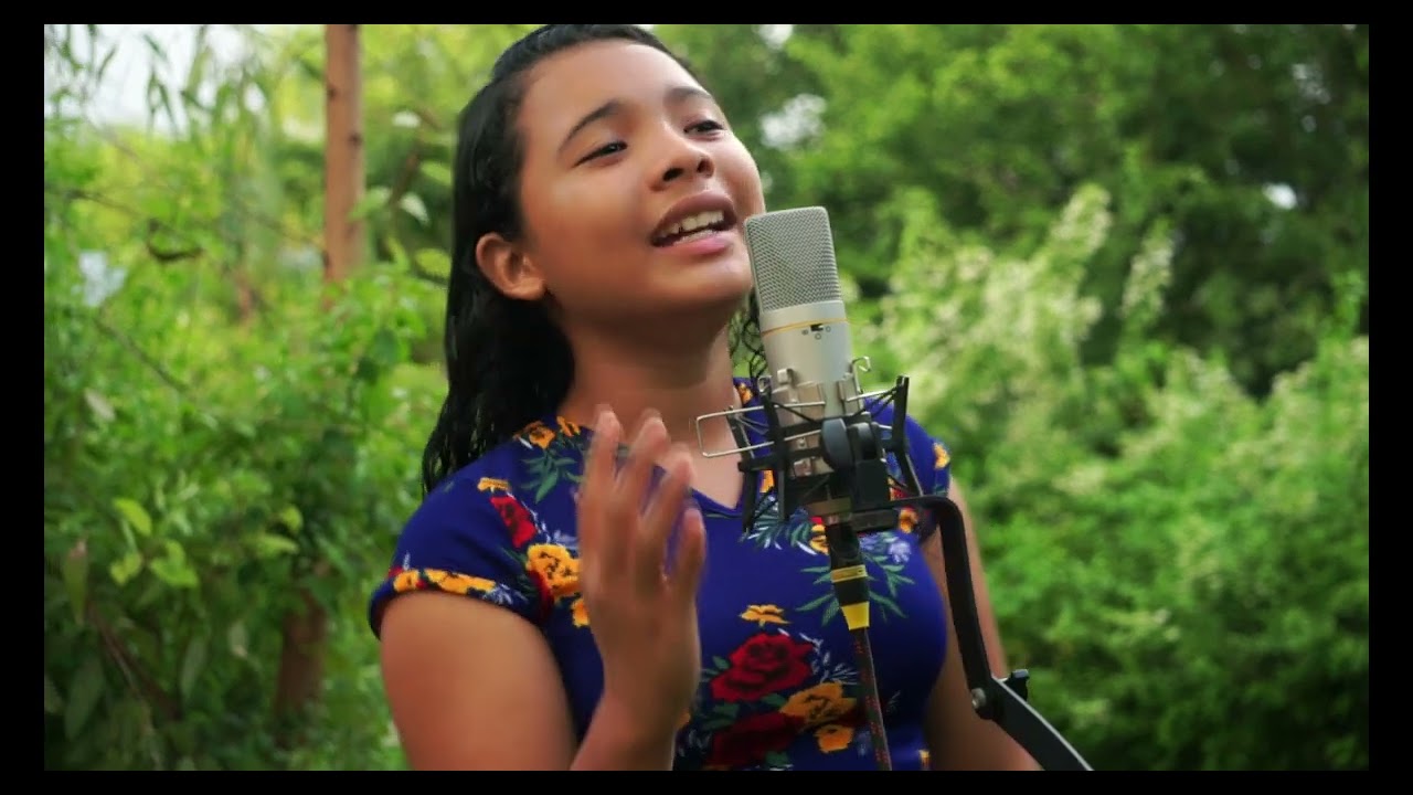 Gracias por tu amor (en vivo) Yesmi Esther Moreno