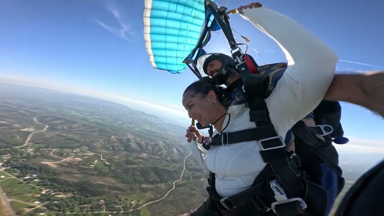 Jeilianie Skydives At Skydive Yosemite!