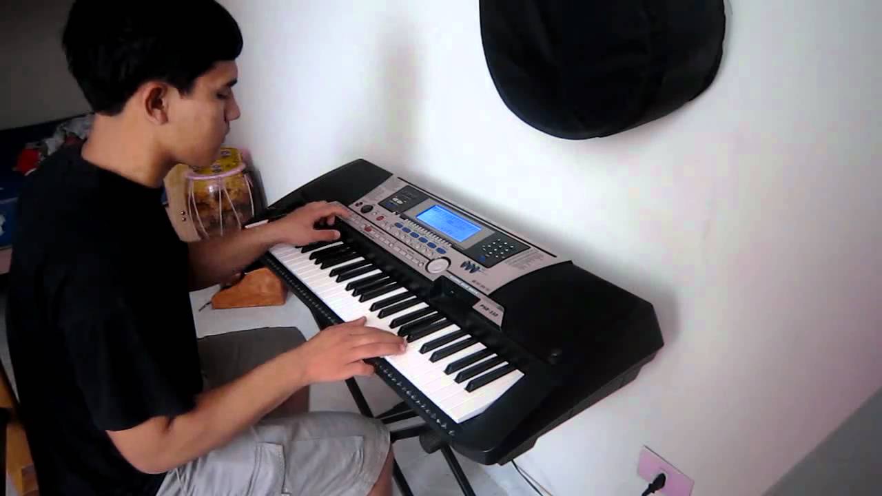 David David Danzaba  - Juan Carlos en el piano