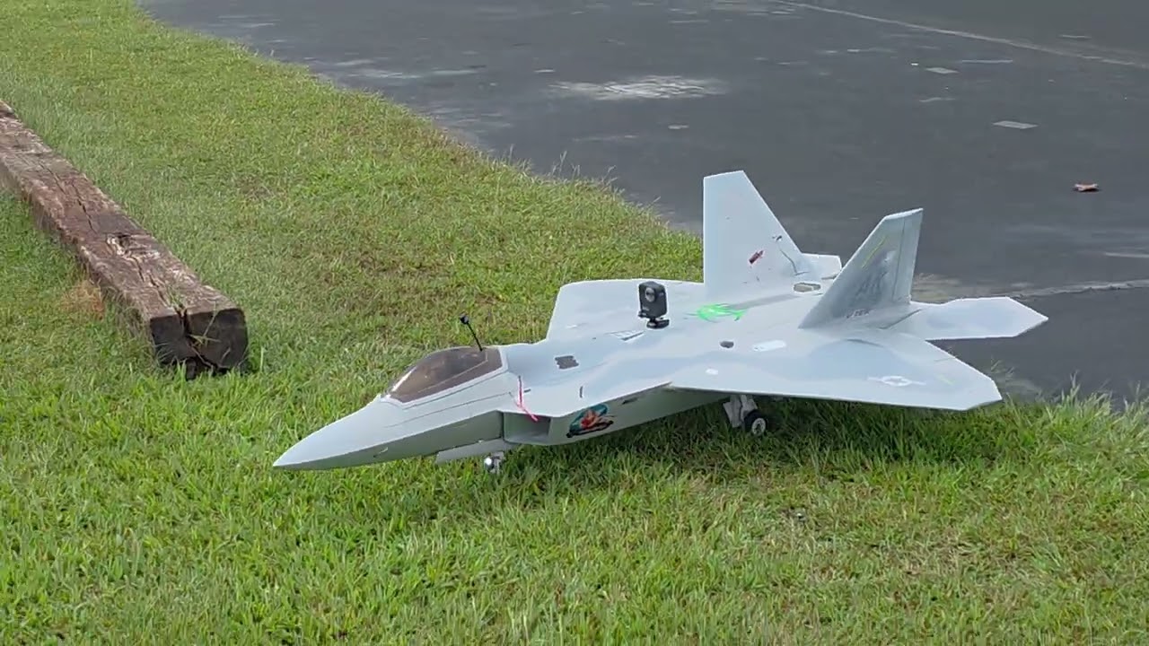 AF-Model F-22 Raptor FPV with HSD 105mm EDF Maiden Flights with Bronxbombr RC (3 Camera Angles)