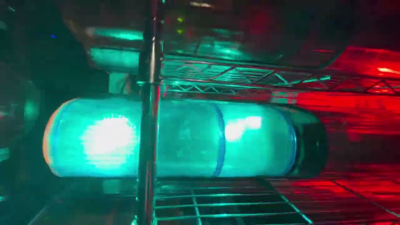 FEDERAL SIGNAL AERODYNIC 3-1/2 PANEL POLICE FIRE LIGHTBAR MODEL 24MEAH RED AND BLUE DOMES 01-29-2026