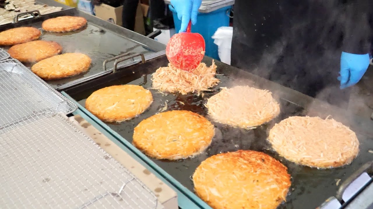 This is the only original Korean pancake  / Korean street food / 북변 훈이네 녹두전