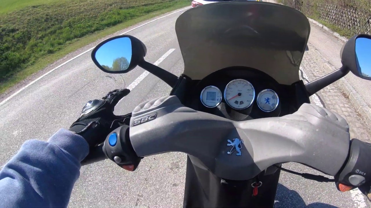 Ausfahrt am Attersee, Peugeot Elystar 50ccm /KajoCruise