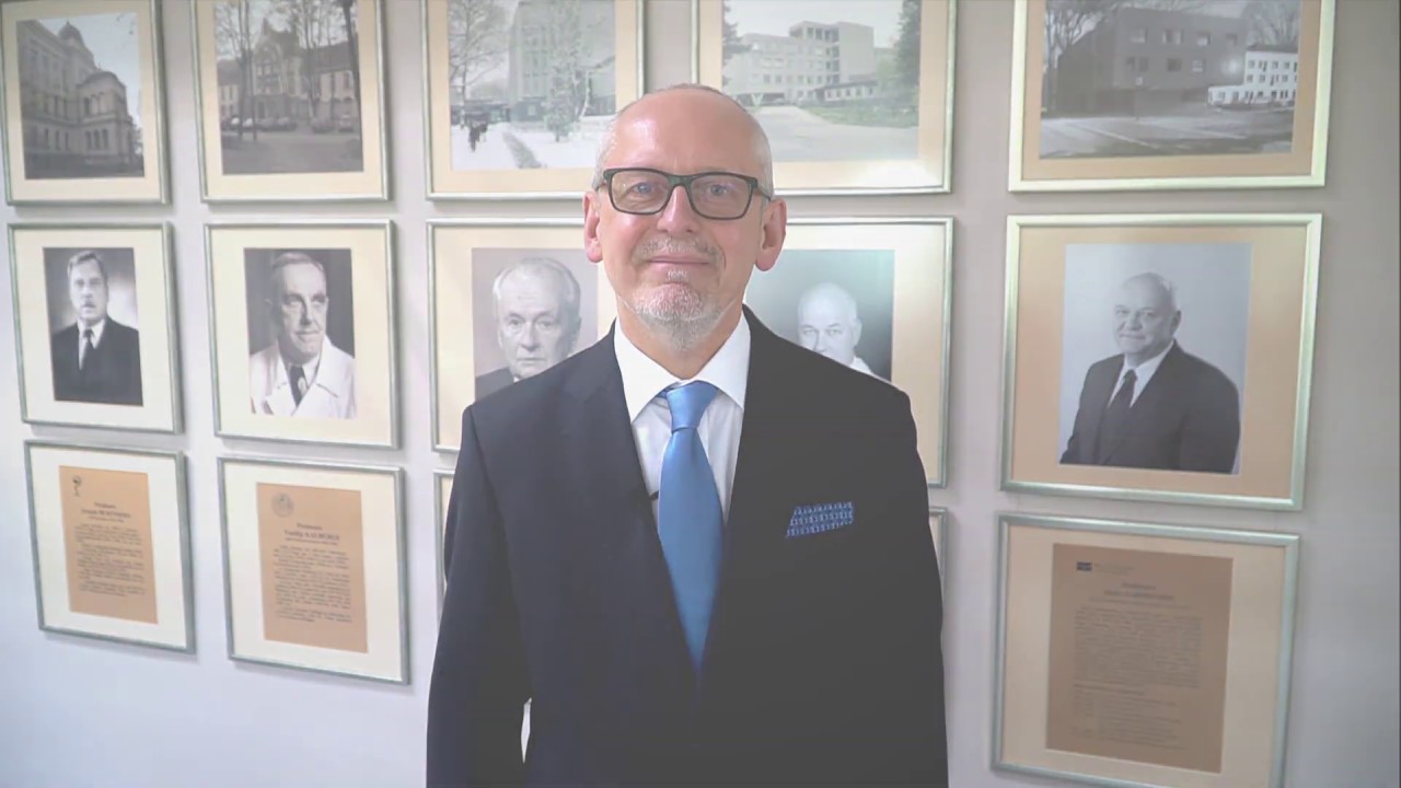 Rektors prof. Aigars Pētersons aicina studēt RSU/RSU Rector Prof. Aigars Pētersons (with subtitles)