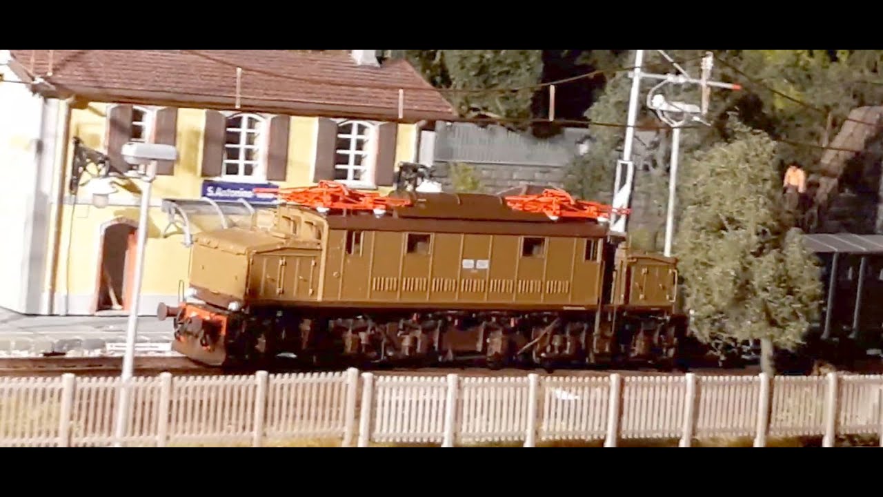 E626.132 ACME del deposito di Alessandria - Convoglio merci anni '70/'80