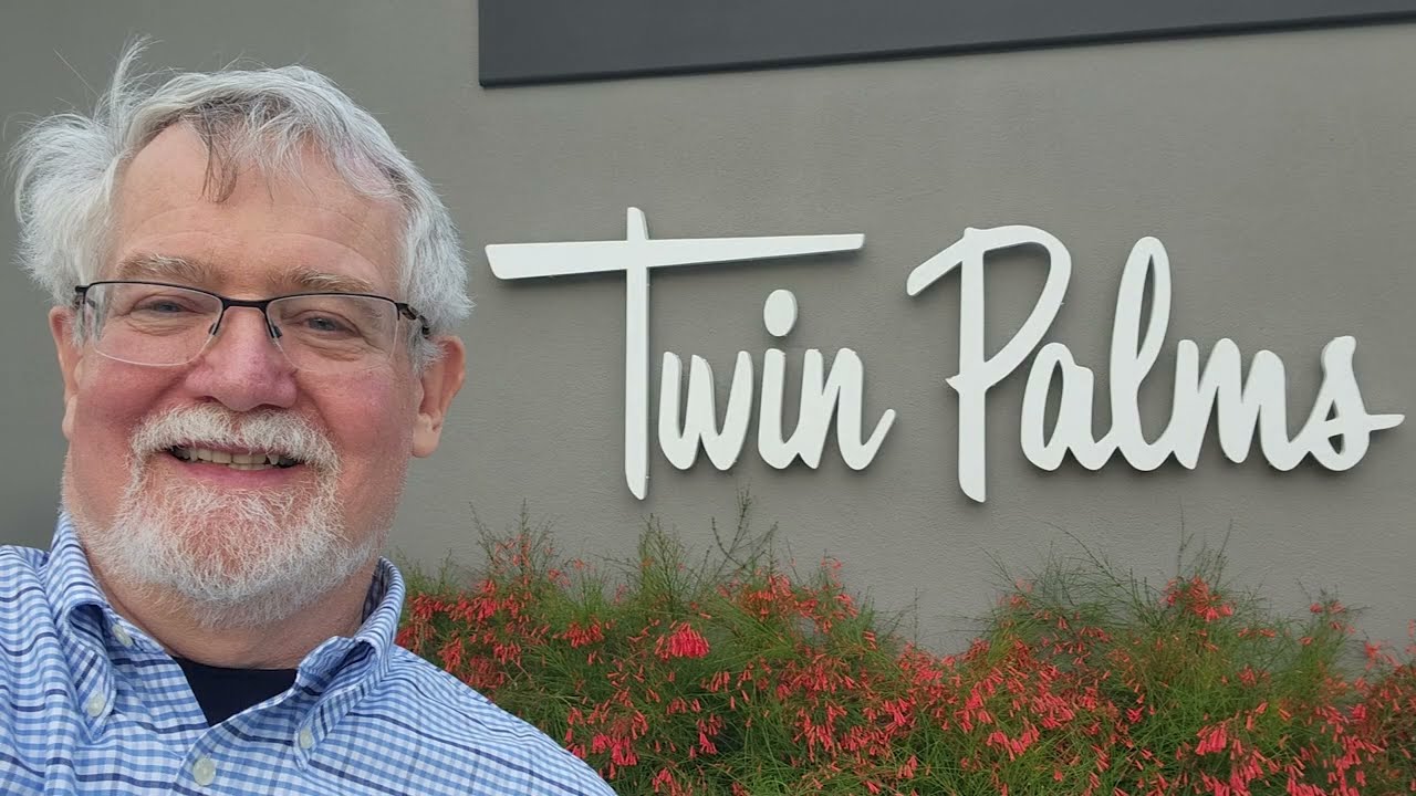 Twin Palms Resort Palm Springs California - A Q4Travel Review