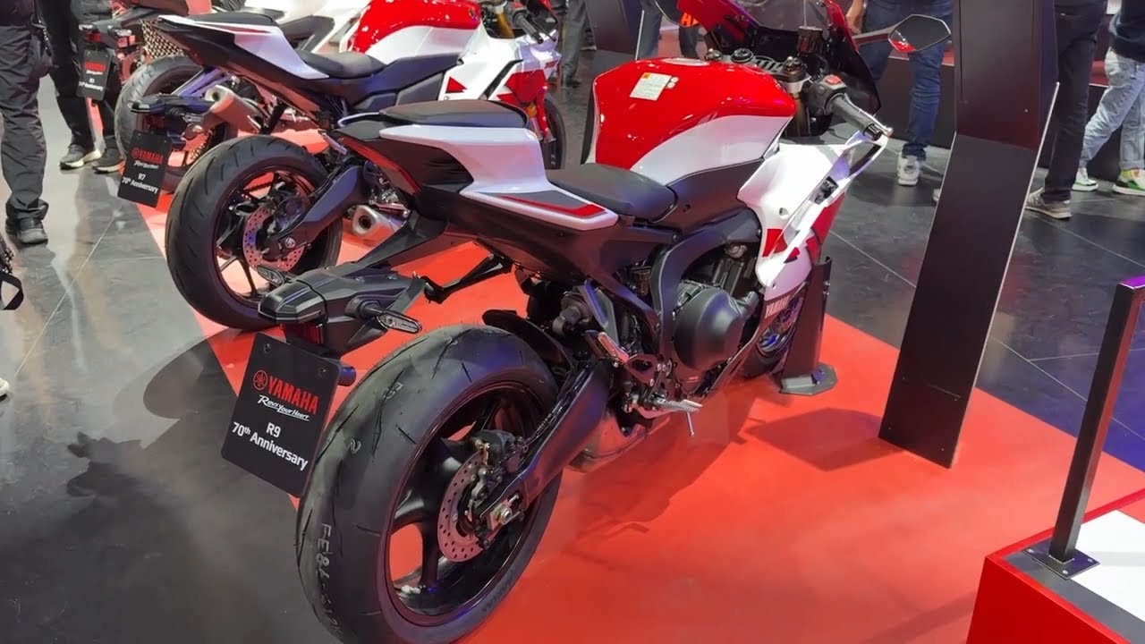 Обзор 70-летия Yamaha R9 (2026 г.) – EICMA 2025, Милан