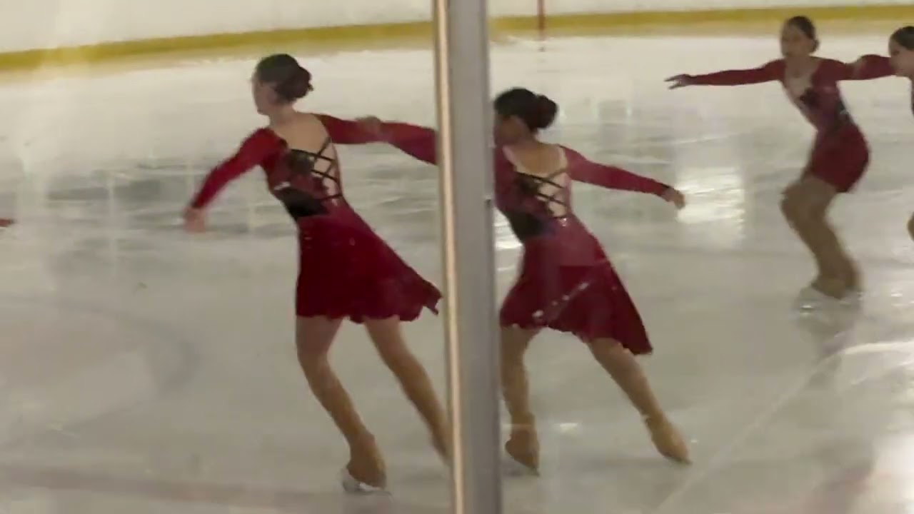 Novice Synchro at LMSSC Holiday Show on 2025.12.18 Thursday 