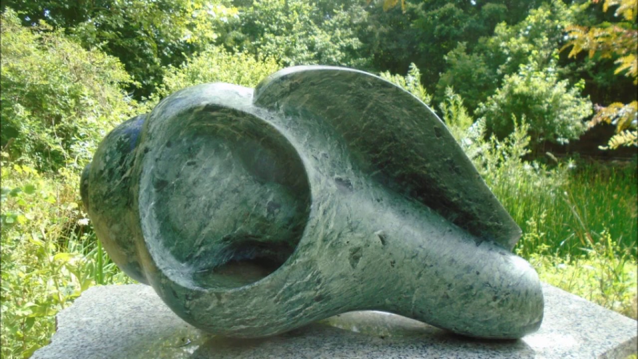 Cotswold Sculpture Park - A different perspective.