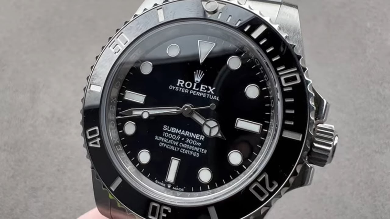 Обзор Rolex Submariner 124060 | Почему Submariner без даты задаёт стандарт часов для дайвинга