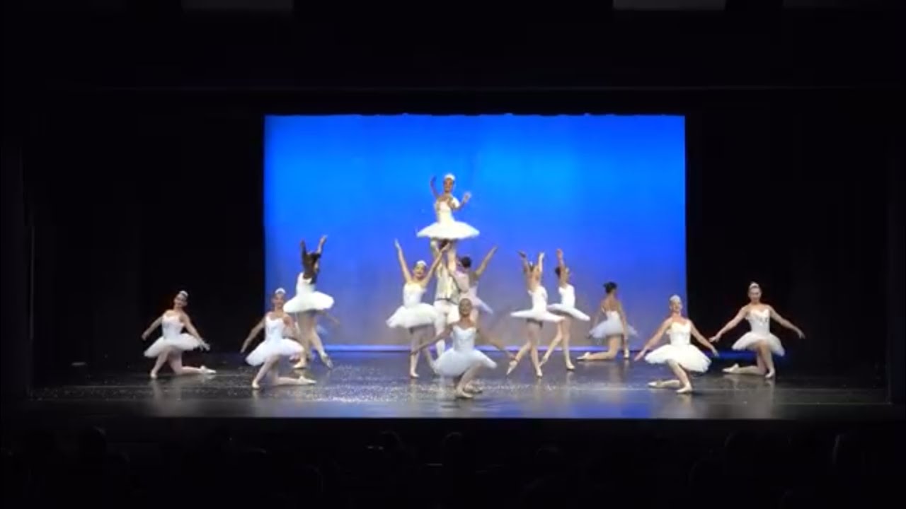 The Nutcracker 2023 — Waltz of the snowflakes