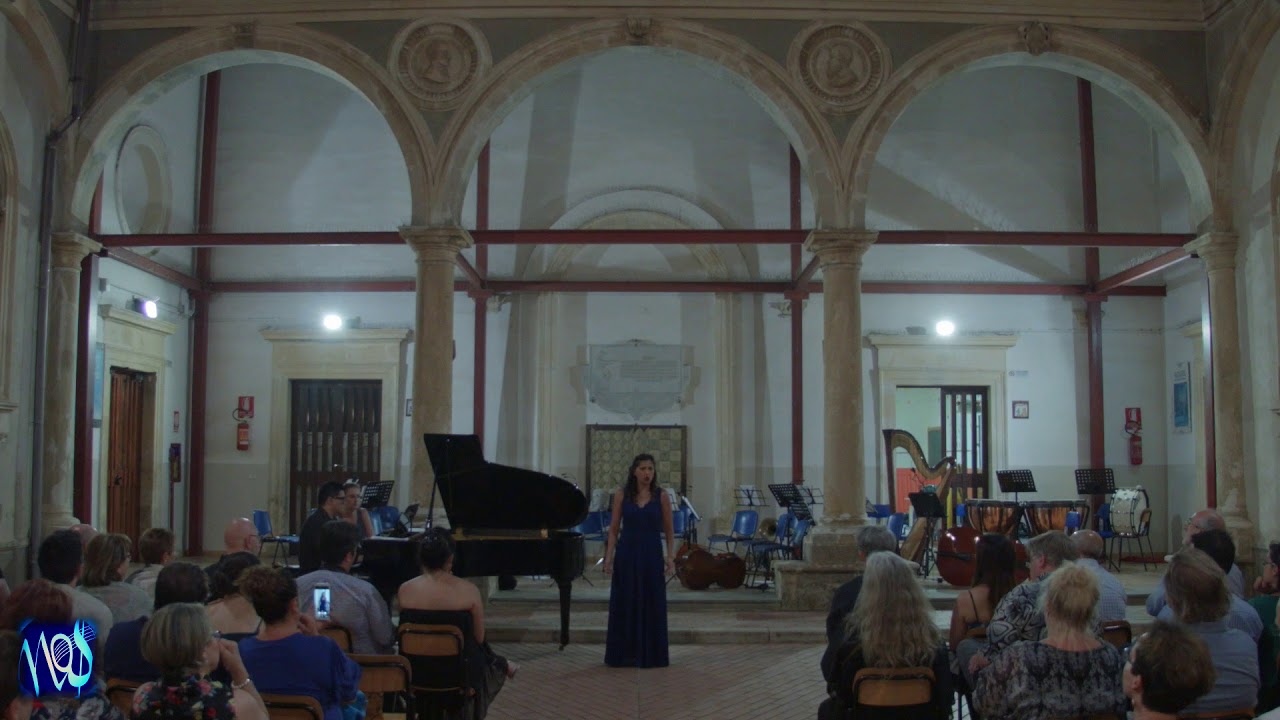 Rossini: Bel Raggio Lusinghier -- Sarah Hayashi