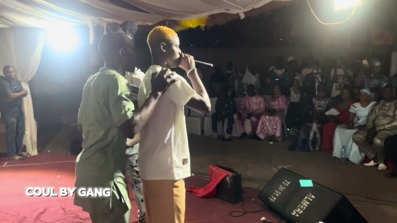 Concert de _ COUL BY GANG