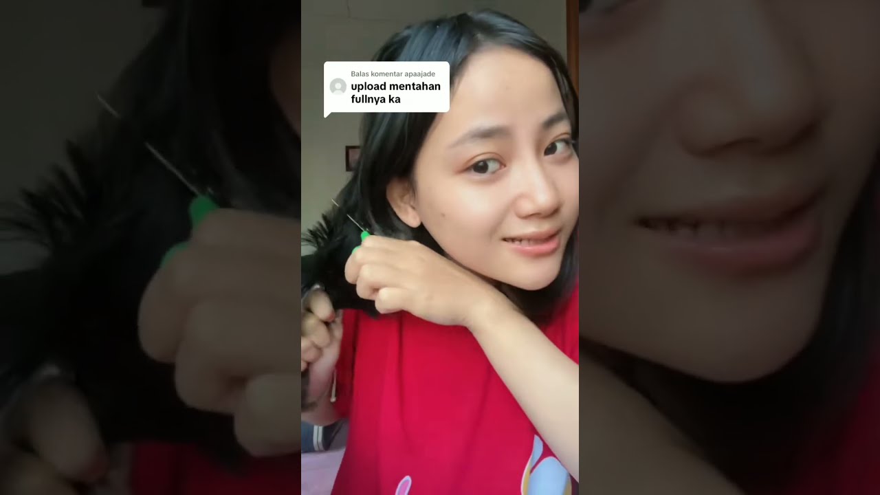 Remaja Gundul Rambut Dengan Mata Berkaca Kaca ,sumber dari tiktok @mataharianakketiga