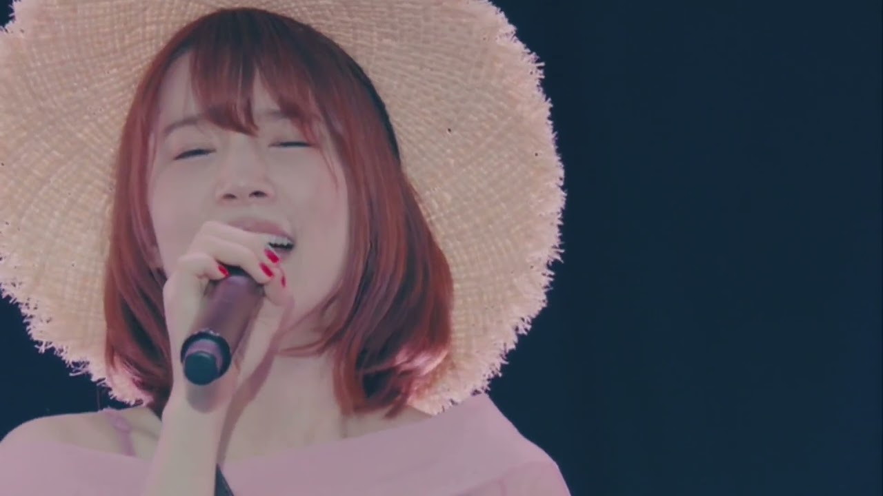 内田真礼 Uchida Maaya - Moment (Live)