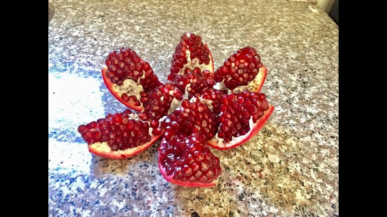 Best way to remove seeds from a pomegranate