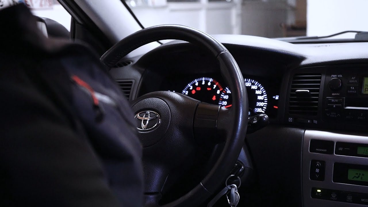 [Csekkendzsin] Megvizsgáltuk - Toyota Corolla 1.6, még 2005-ből