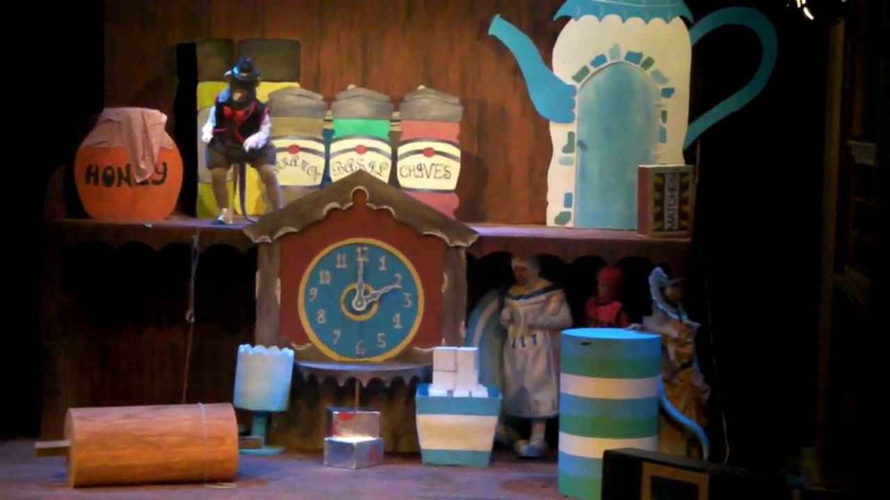 The Gingerbread Man by David Wood at The Manoel Theatre _ Clip 1
