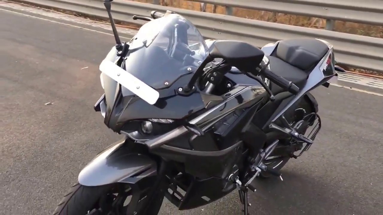 New Bajaj Pulsar RS 200 2017  walk around exhaust note