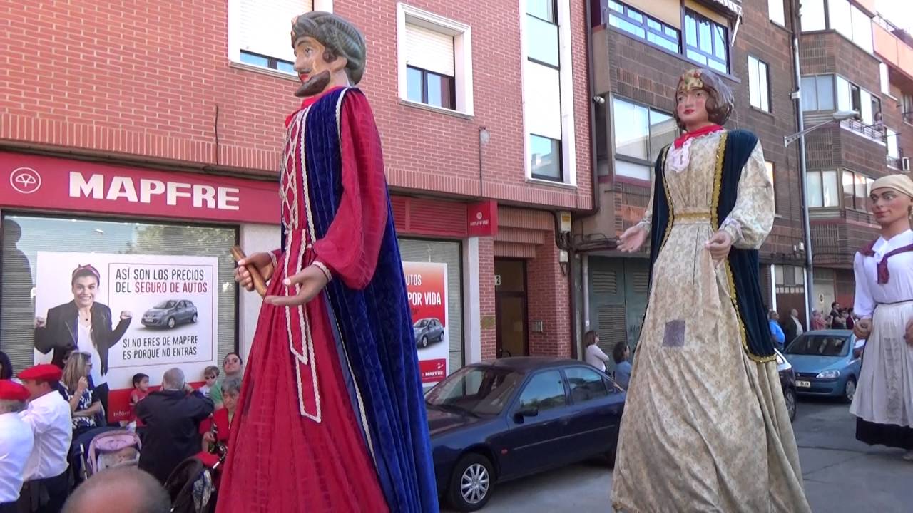 XX ANIVERSARIO DE LA COMPARSA DE GIGANTES Y CABEZUDOS DE LODOSA-2016