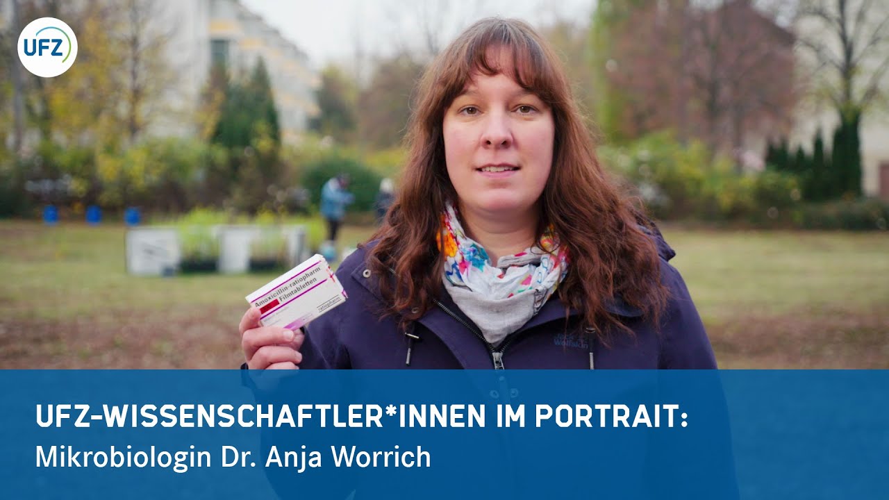 UFZ-Biotechnologin Dr. Anja Worrich im Porträt