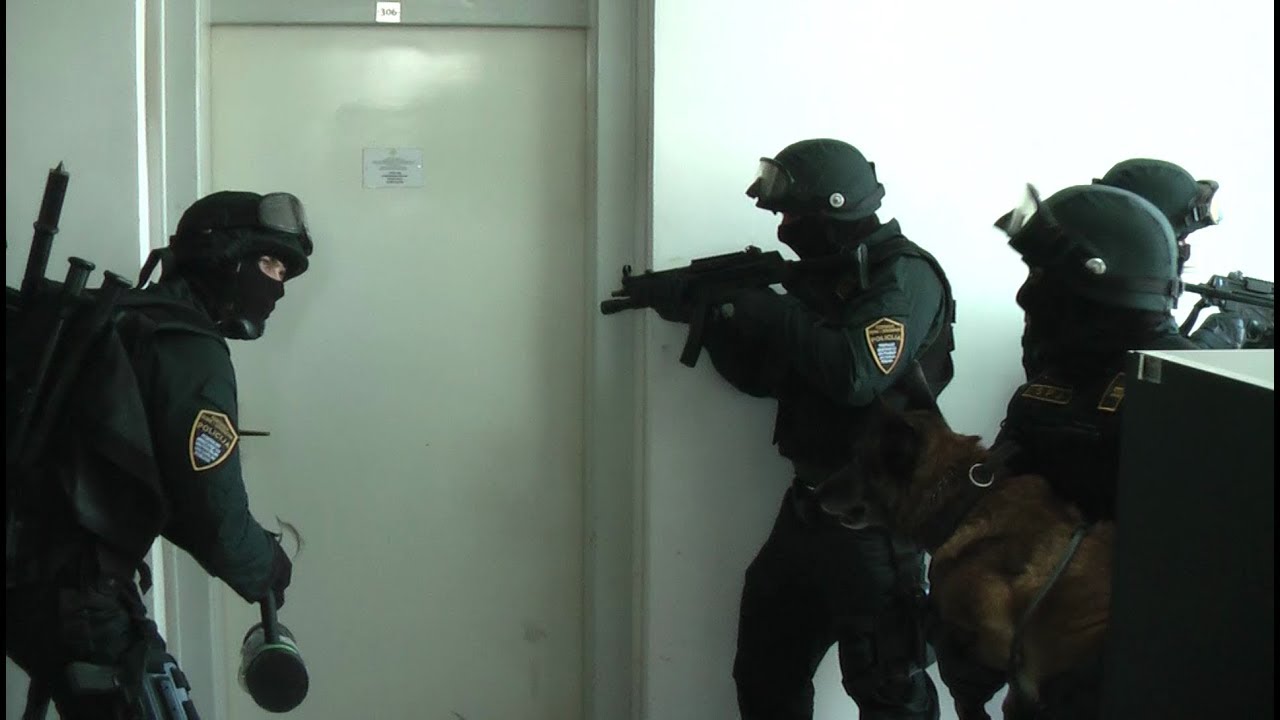 SPECIJALNA POLICIJSKA JEDINICA FUP - Prijatelji životinja 29/01/2018