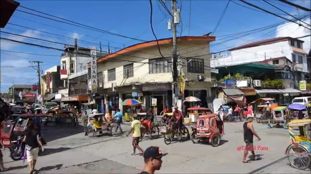 Crazy crossing in Catbalogan, Samar, Philippines...