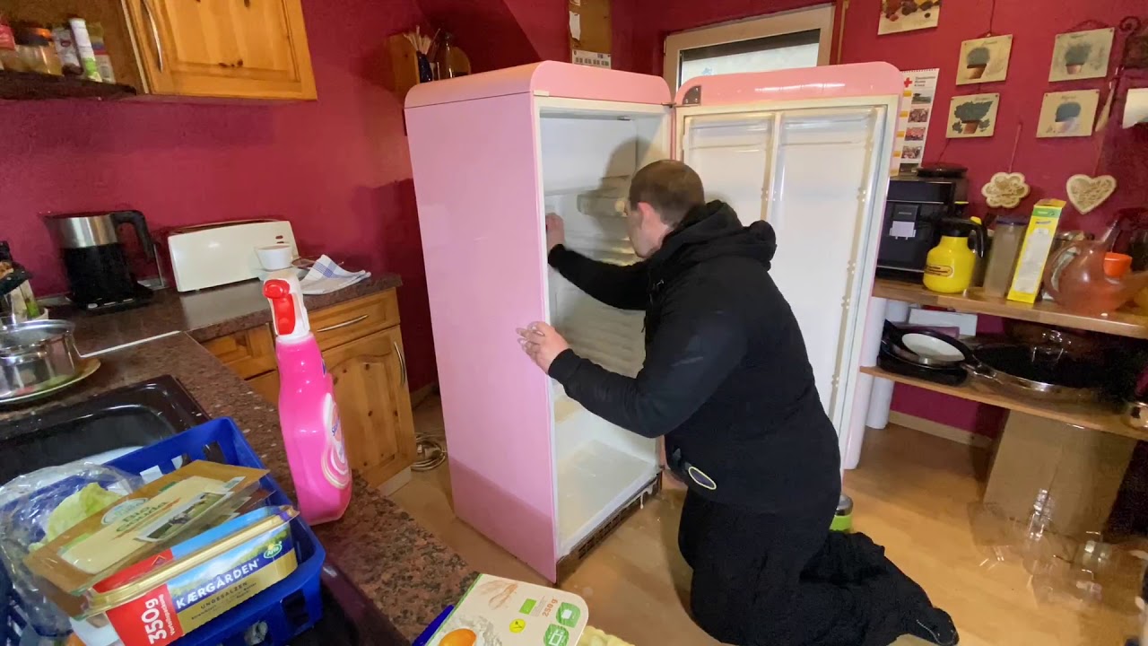 How to defrost and clean your freezer (SMEG) DIY