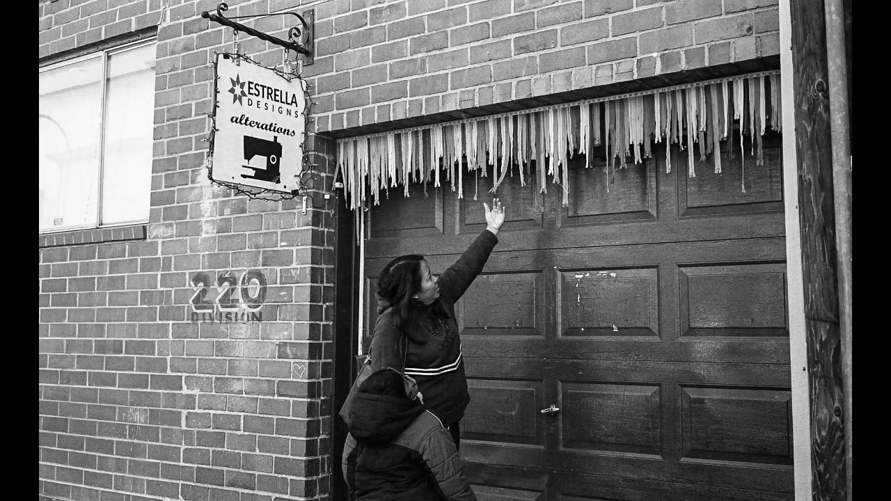 Photo Walk with The Leica M3 with 40mm Summicron F2, Kodak Tri x400