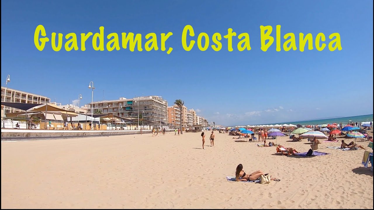 Guardamar del Segura, Costa Blanca, Spain. Sunday Morning Walking Tour to the Promenade 08-08-21 🇪🇸