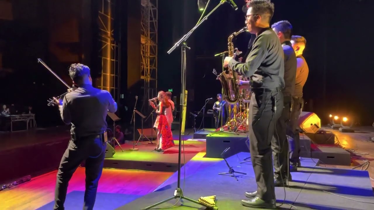 TOCANDO EN EL GRAN TEATRO NACIONAL CON DORIAN Y KORIAN