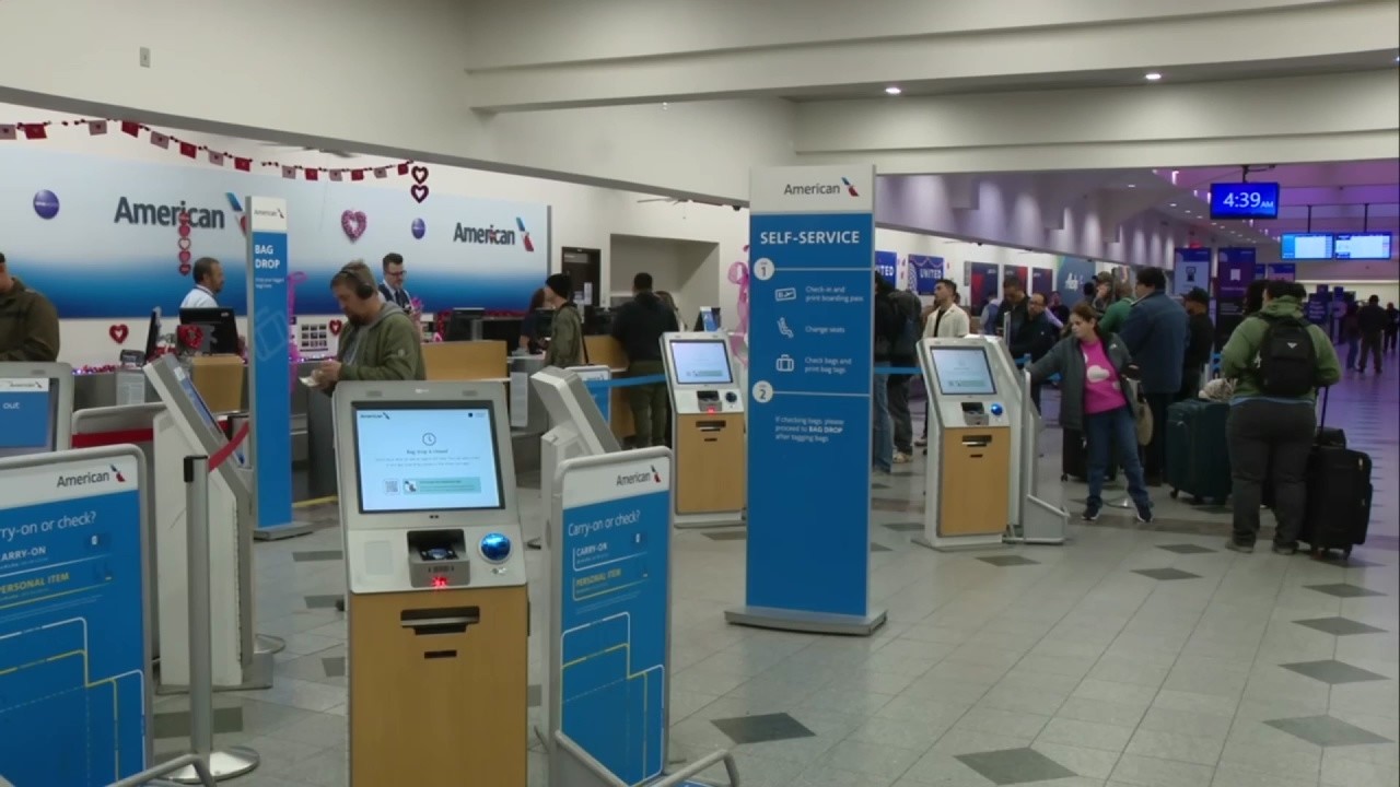 LIVE | El Paso airport officials hold briefing as airspace reopens (Courtesy of KFOX)