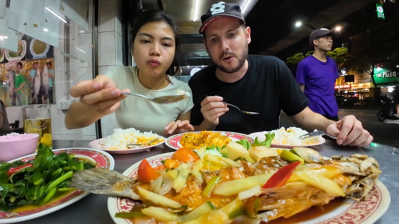Best Late Night Street Food in Bangkok Most Foreigners Miss!🇹🇭