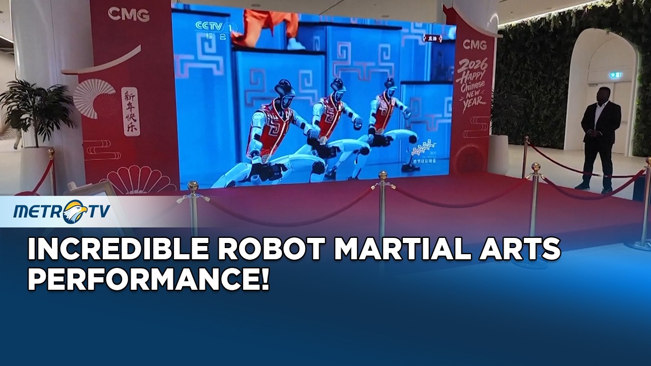 Robot Martial Arts Performance Stuns Audience at Dubai Mall
