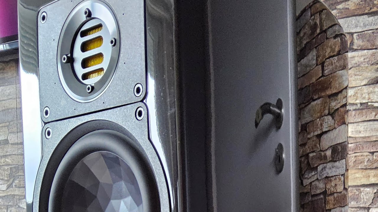 ELAC FS 267 test