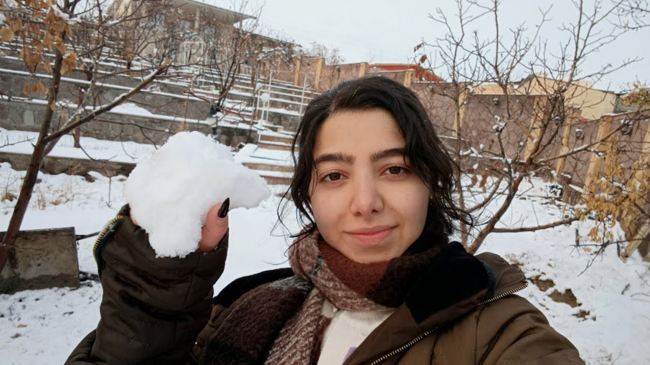 ASMR in the Snow ❄️ Tapping & Scratching Sounds for Sleep (ASMR Nature)