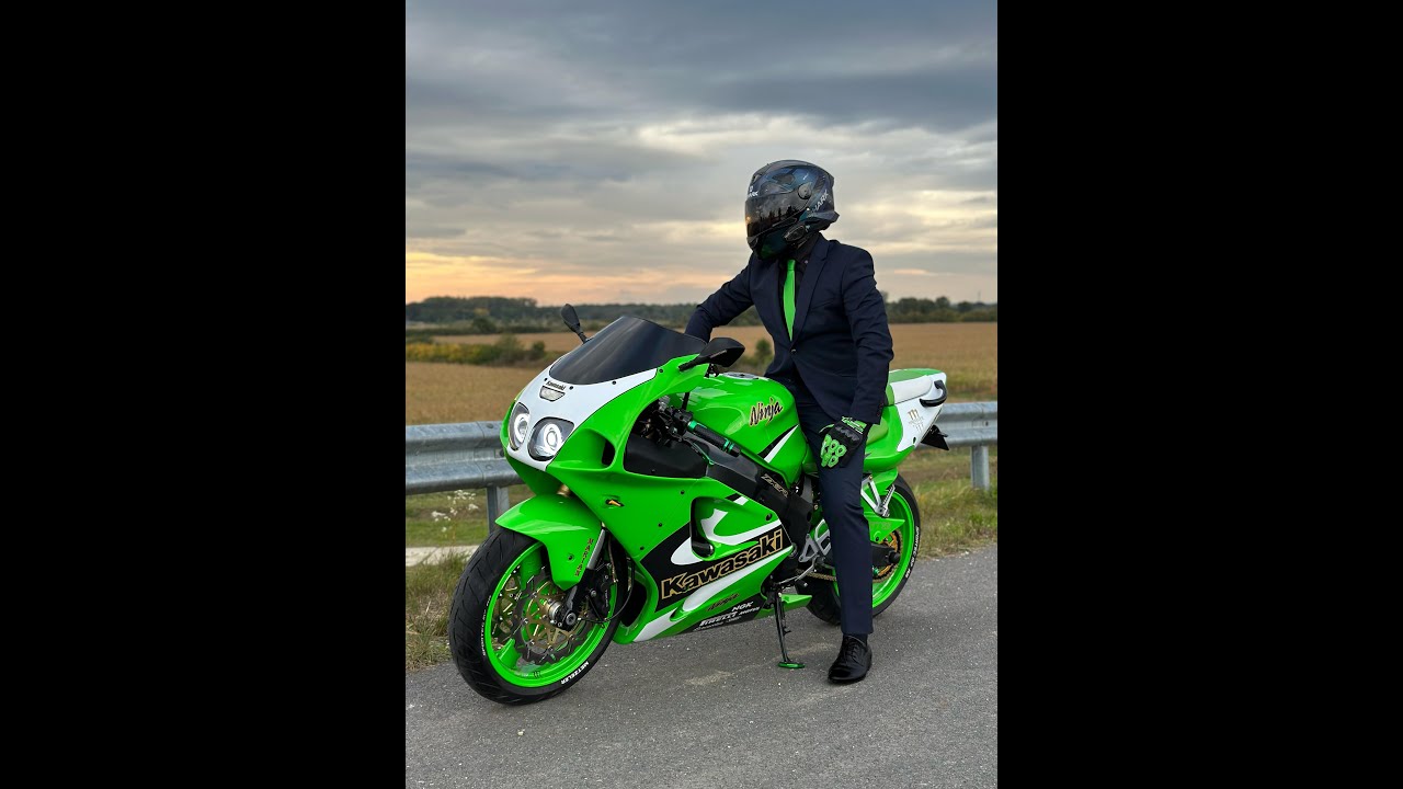 MOJE KAWASAKI ZX7R NINJA NEW LIFE (full)