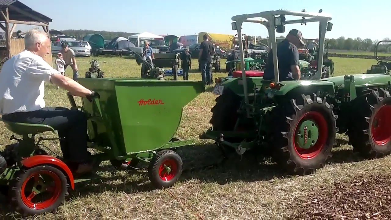 Holder E6 mit Transportmulde (+ Anschleppen)