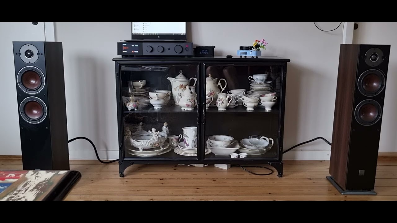 SOUND DEMO || Dali Oberon 5 + Audiolab 9000a || 