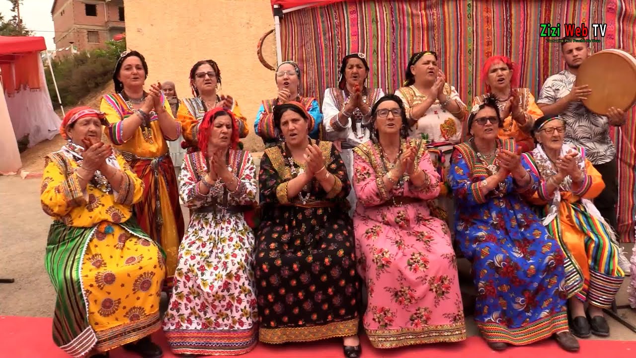 Magnifique Urar Lkhalath Des Braves Femmes Du Village Takoucht à Maatkas à Tizi-Ouzou …