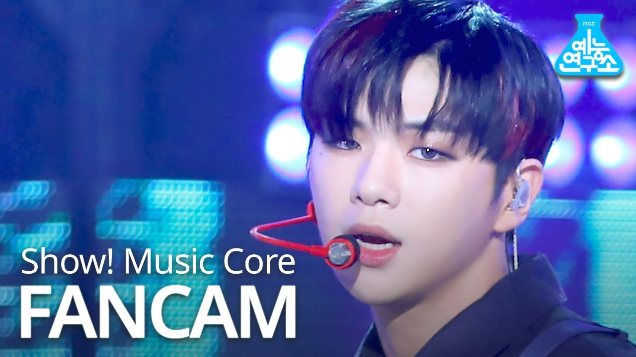 [예능연구소] 강다니엘 직캠 '깨워(Who U Are)' (Vertical ver.) (KANG DANIEL FanCam) @Show!MusicCore 200815