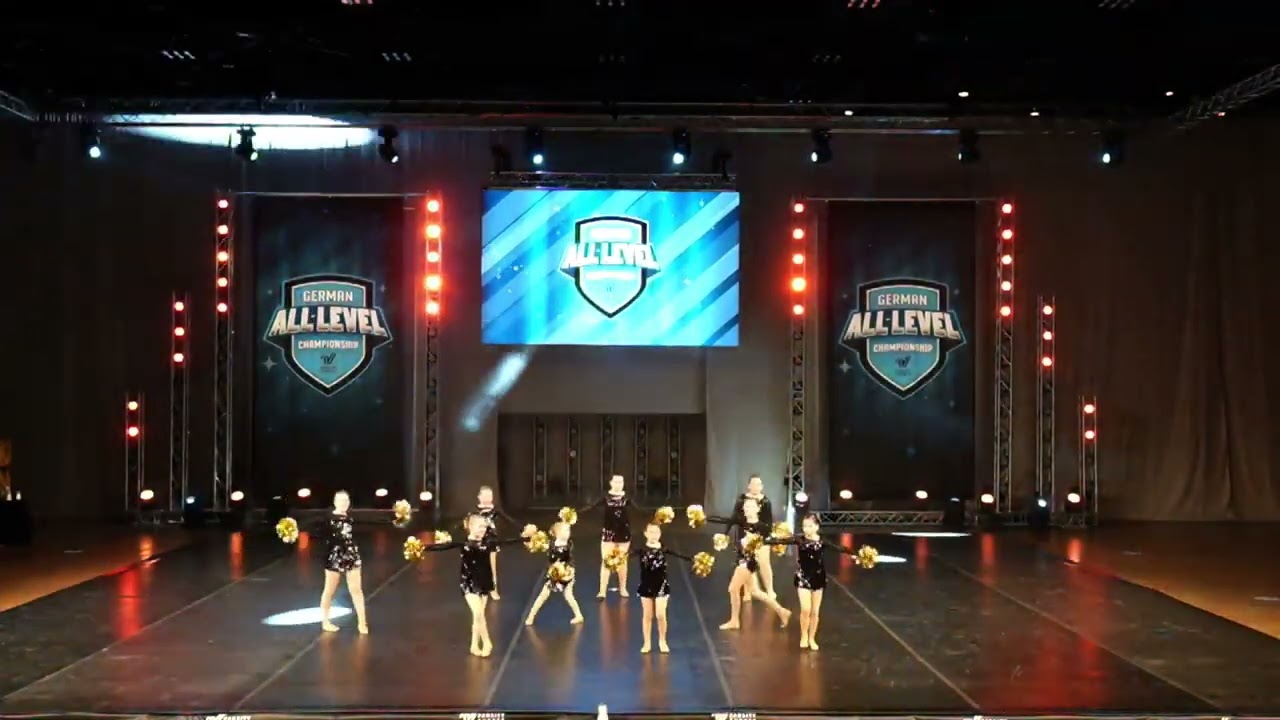 Magic Fire - Peewee Pom