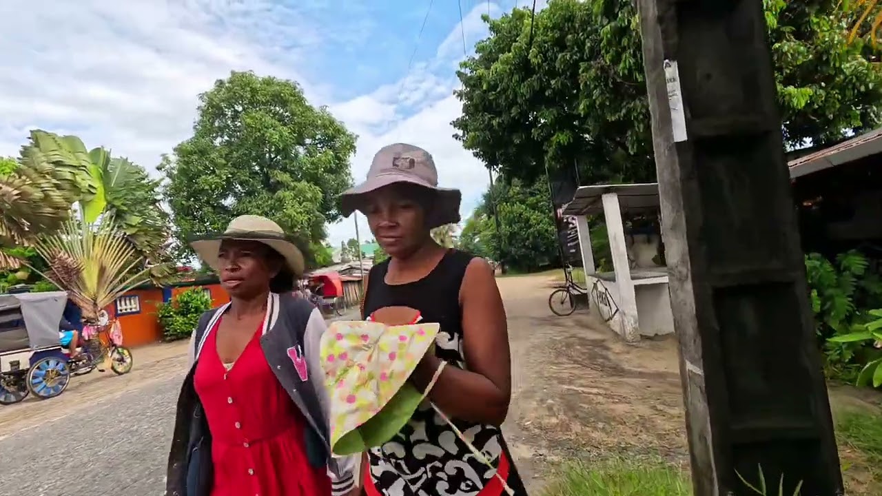 Madagascar Walk in the street of Tamatave 