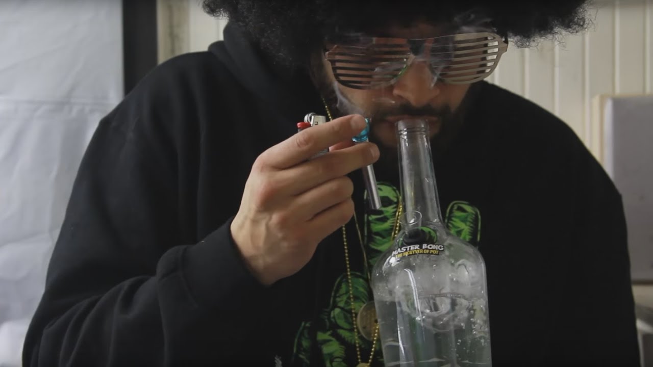 Weed Hack: How To Make A Glass Bottle Bong